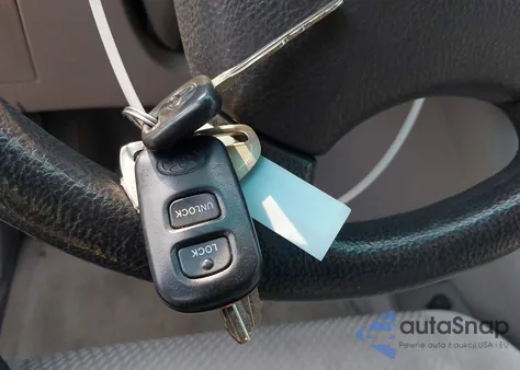 2004 Toyota Highlander V6 z USA, uszkodzony, nr VIN JTEDP21AX40010939